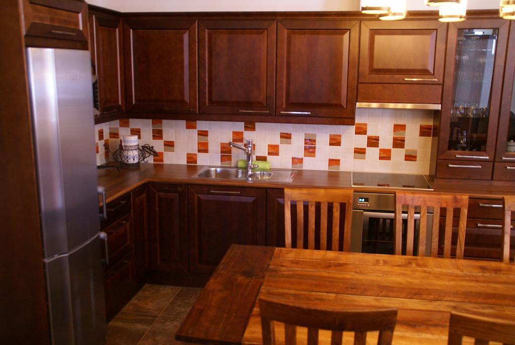 Kartanohotelli Satulinna Huvilat Hirvensalmi Habitación foto